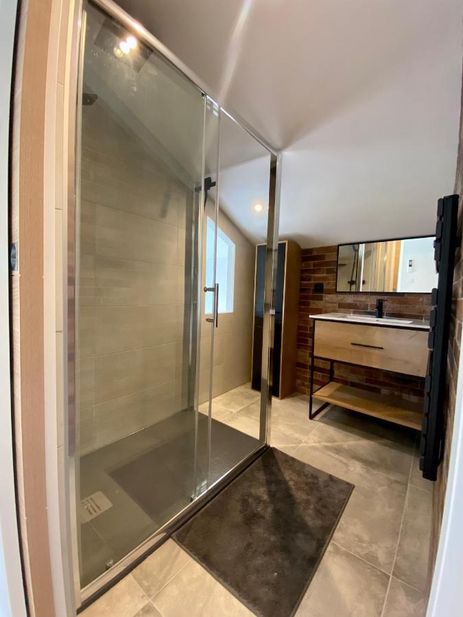 Magnifique Grange Avec Spa / Love Room Saint-André-de-Cubzac Exteriör bild